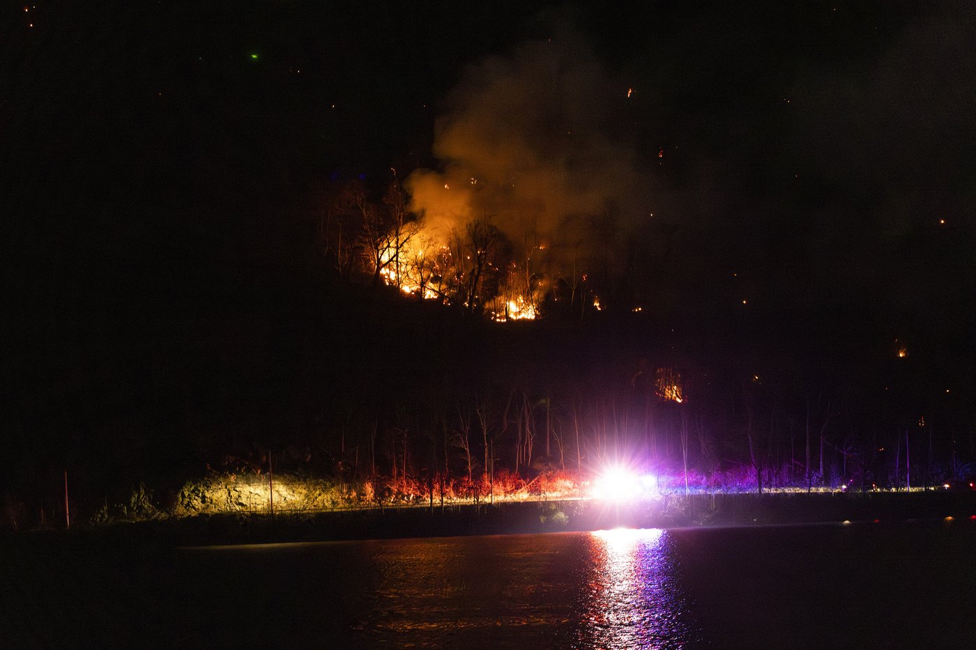 2 charged with setting some Northeast wildfires amid New Jersey drought warning and blazes out West | iNFOnews.ca