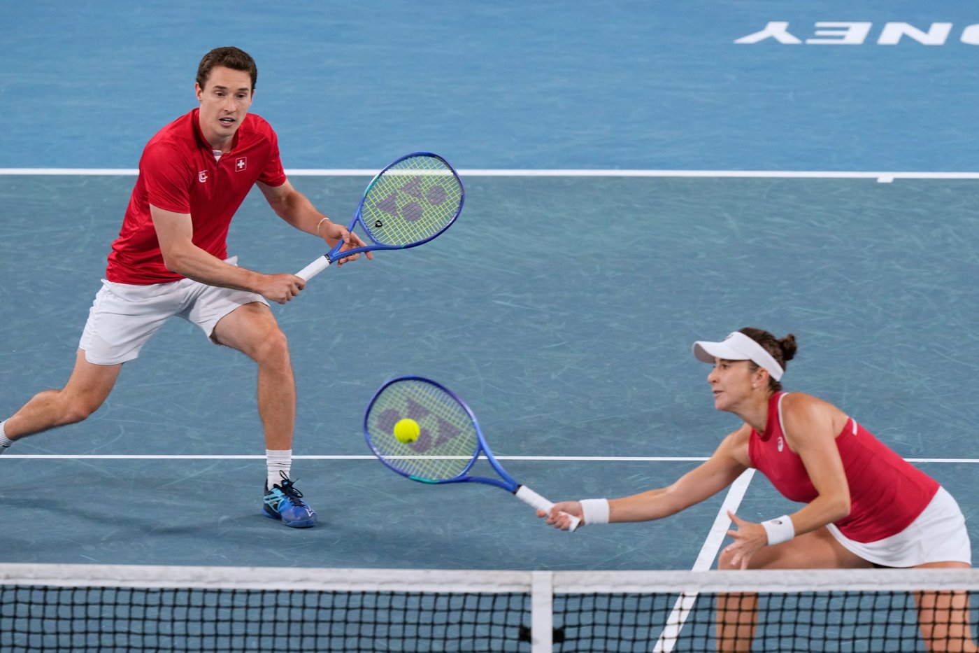 Poland overcomes Świątek defeat to Bencic and rallies to beat Switzerland in United Cup final | iNFOnews.ca Poland overcomes Świątek defeat to Bencic and rallies to beat Switzerland in United Cup final | iNFOnews.ca