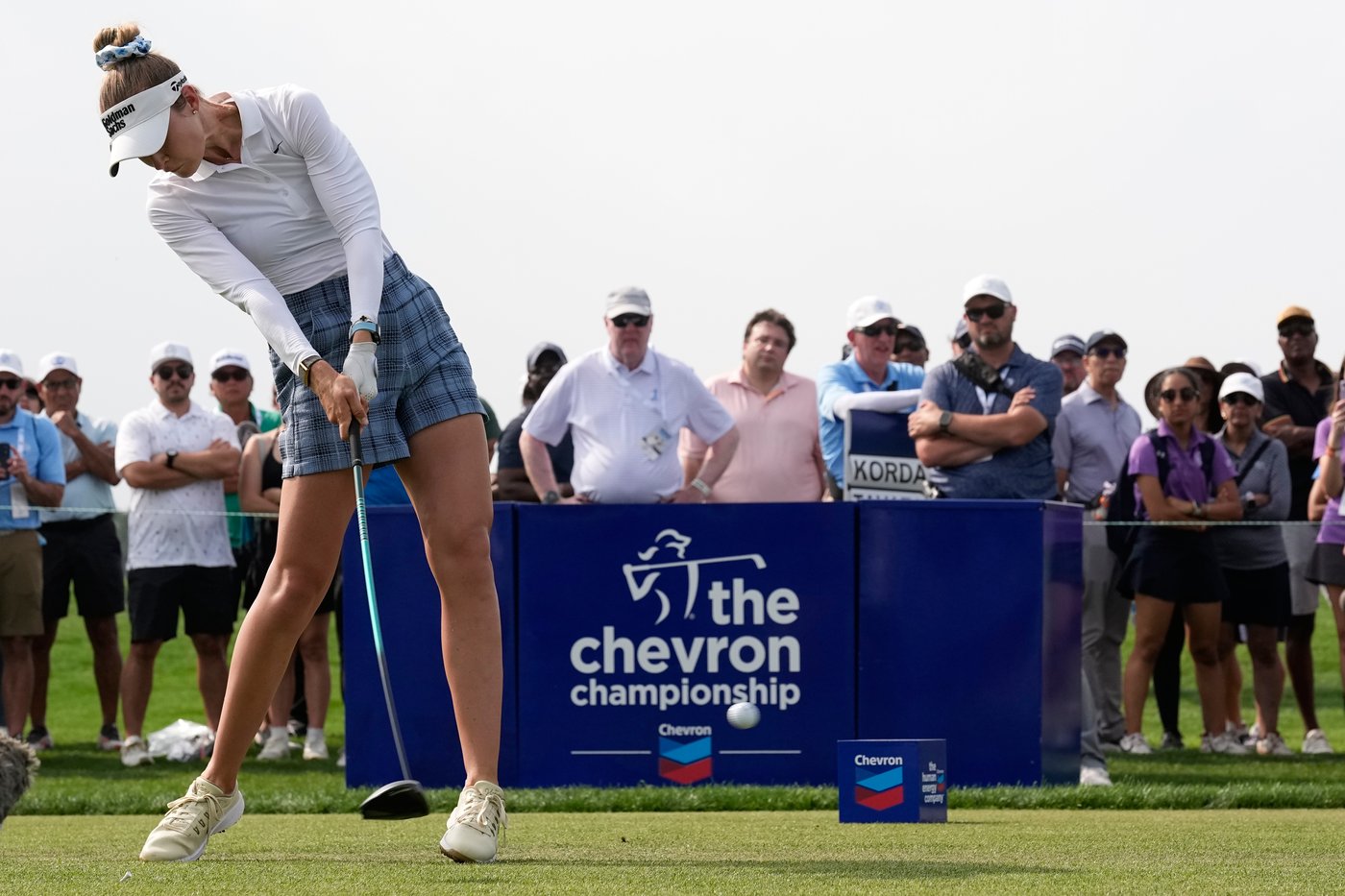 Nelly Korda slows her torrid pace and settles for 5-shot lead in Chevron Championship | iNFOnews.ca Nelly Korda slows her torrid pace and settles for 5-shot lead in Chevron Championship | iNFOnews.ca