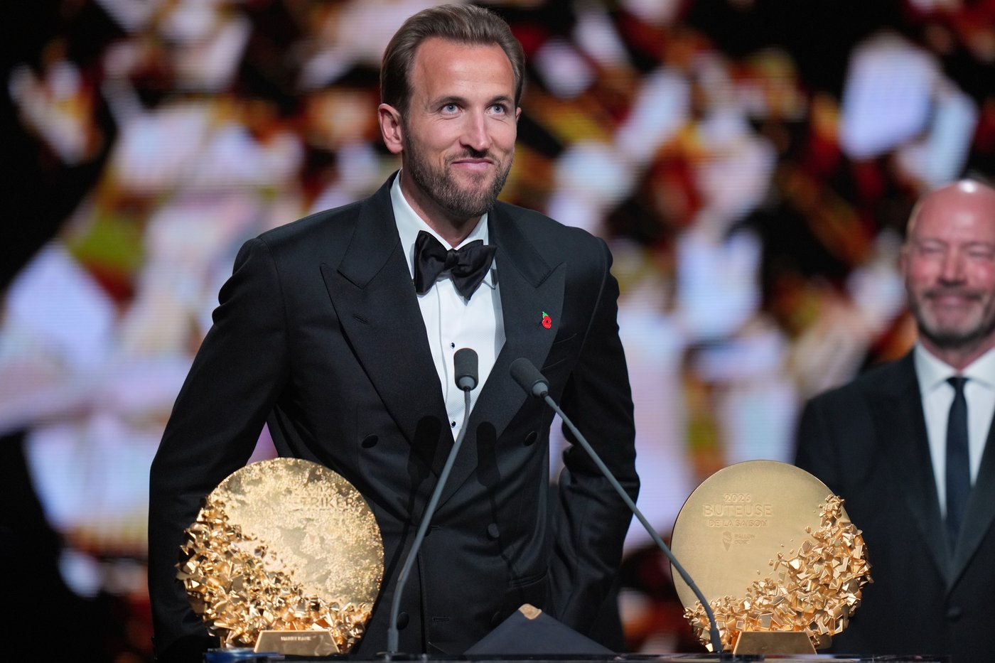 Kane becomes first Englishman in 25 years to win Ballon d'Or and Putellas wins her third | iNFOnews.ca Kane becomes first Englishman in 25 years to win Ballon d'Or and Putellas wins her third | iNFOnews.ca