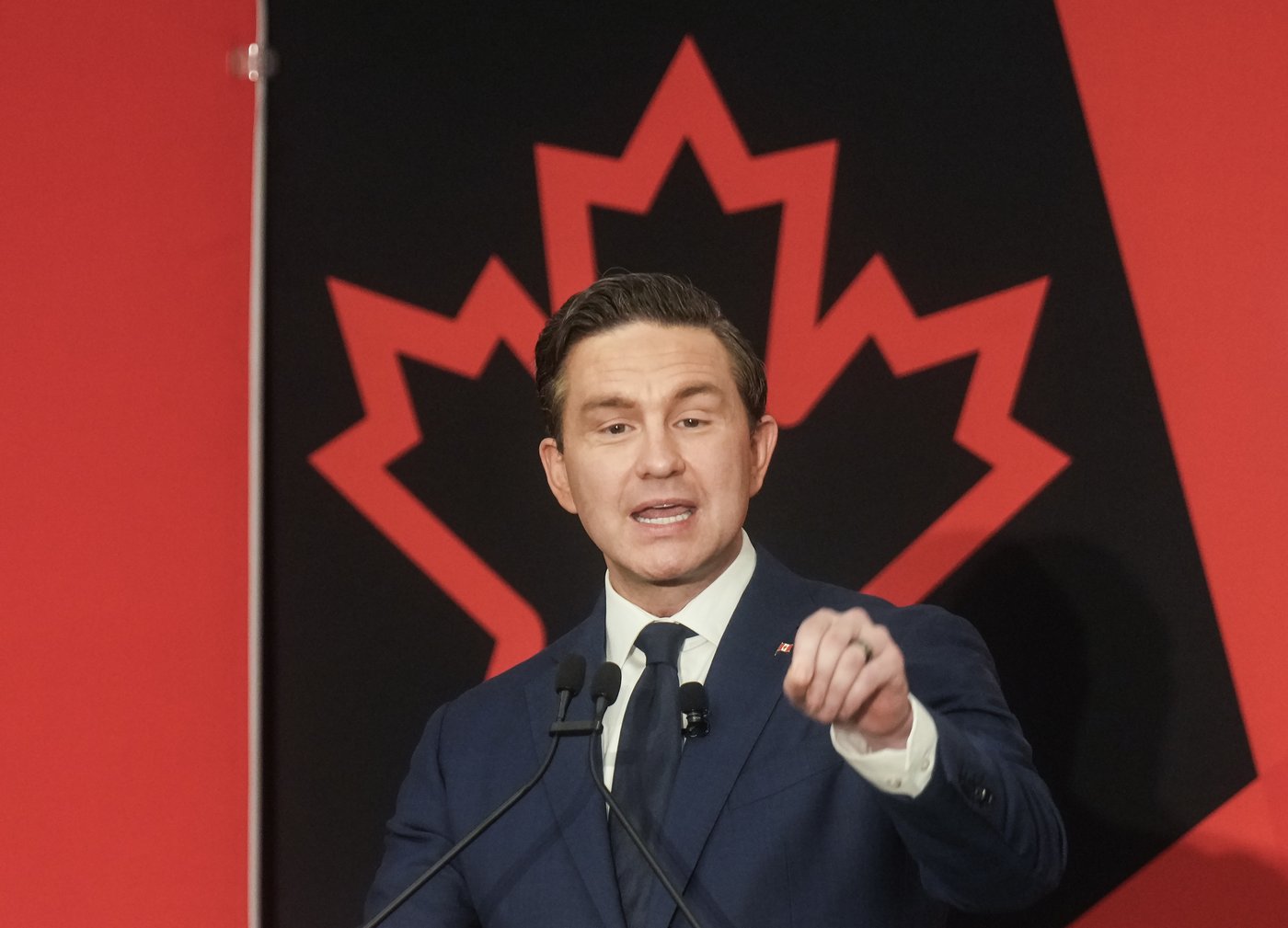 Poilievre blasts Carney, Liberal economic record in Canadian Club speech | iNFOnews.ca Poilievre blasts Carney, Liberal economic record in Canadian Club speech | iNFOnews.ca