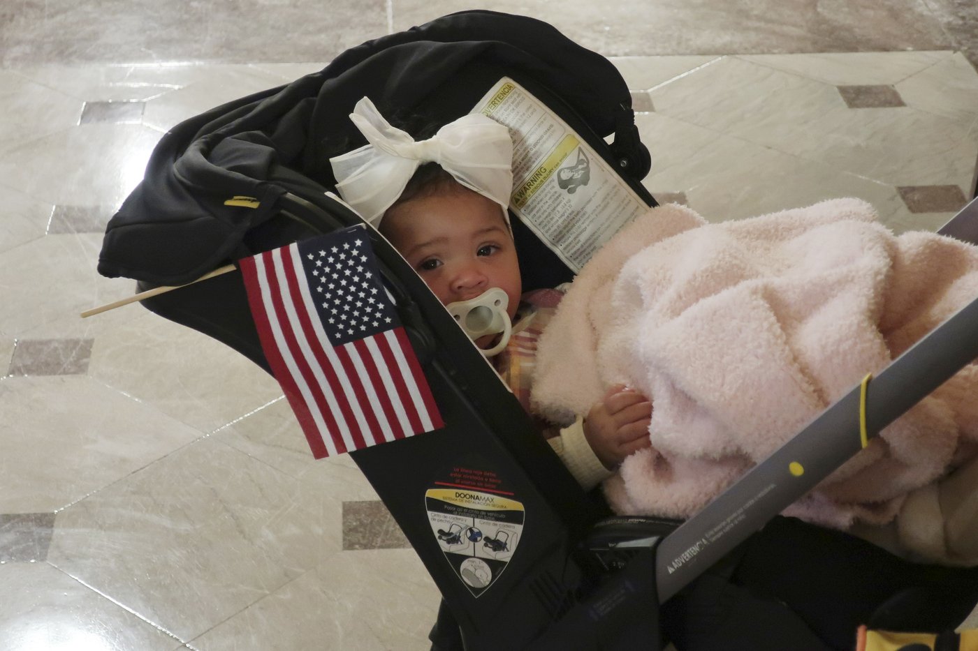Dozens take oath of US citizenship against Trump's promise of mass deportations | iNFOnews.ca Dozens take oath of US citizenship against Trump's promise of mass deportations | iNFOnews.ca