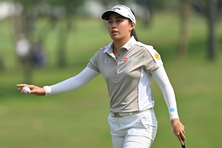 Top-ranked Thitikul takes third-round lead at her home LPGA Thailand tournament | iNFOnews.ca