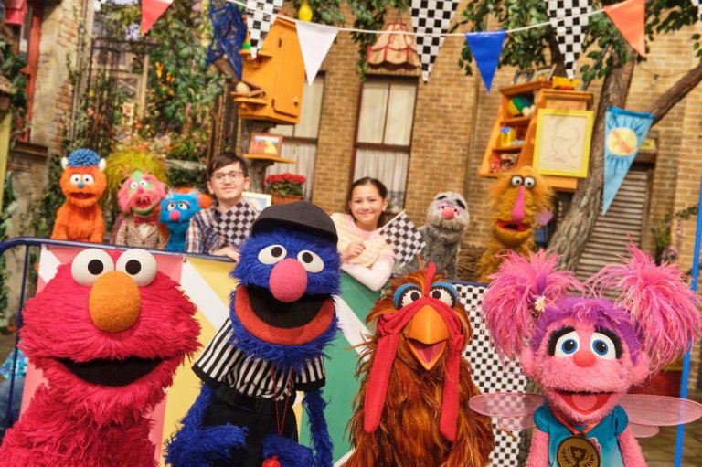 Sesame Street's new season: Bubba Wallace, Netflix and a whole lot of chickens | iNFOnews.ca
