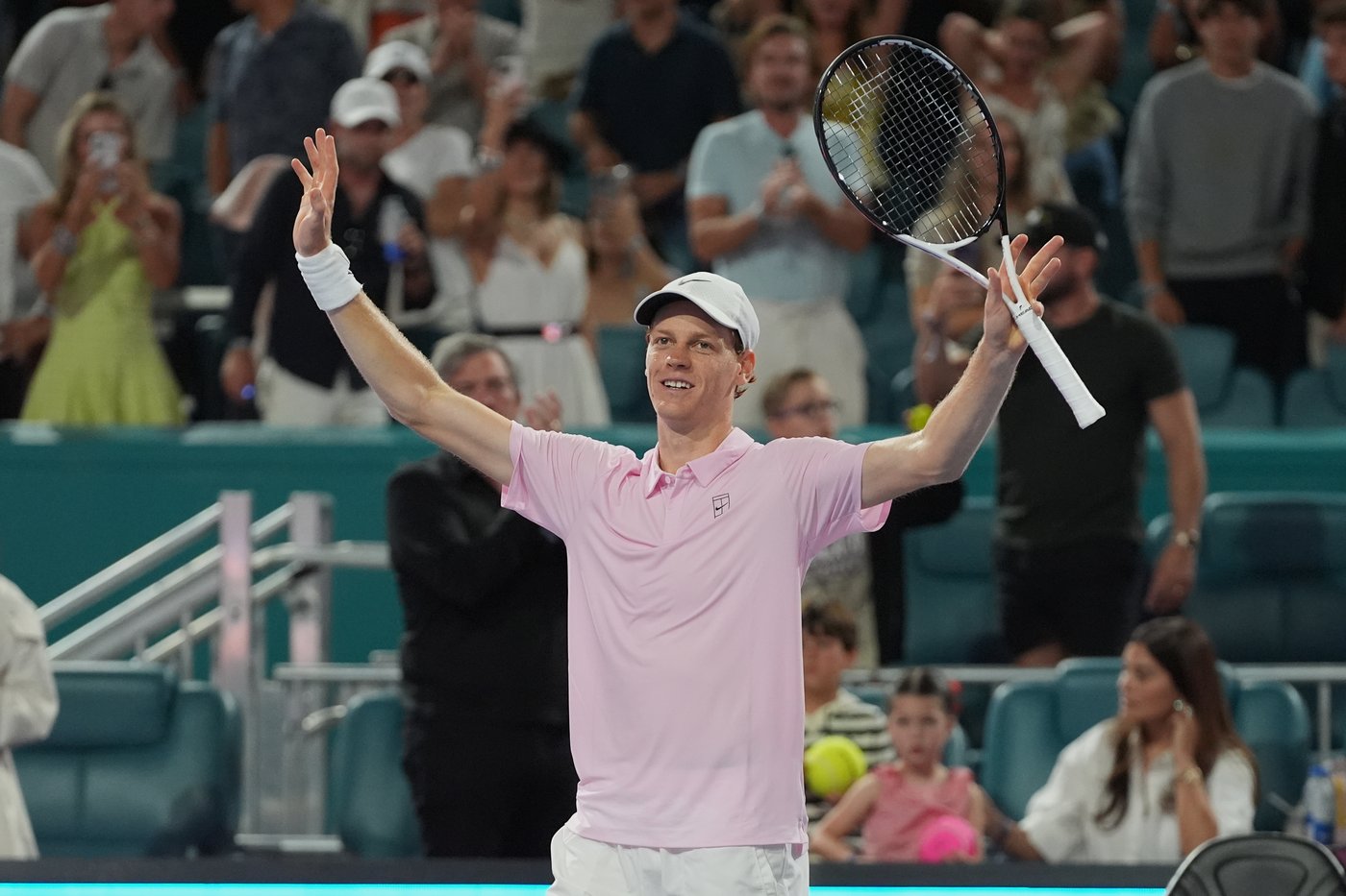 Sinner continues his winning streak by beating Zverev and will face Lehecka in the Miami Open final | iNFOnews.ca