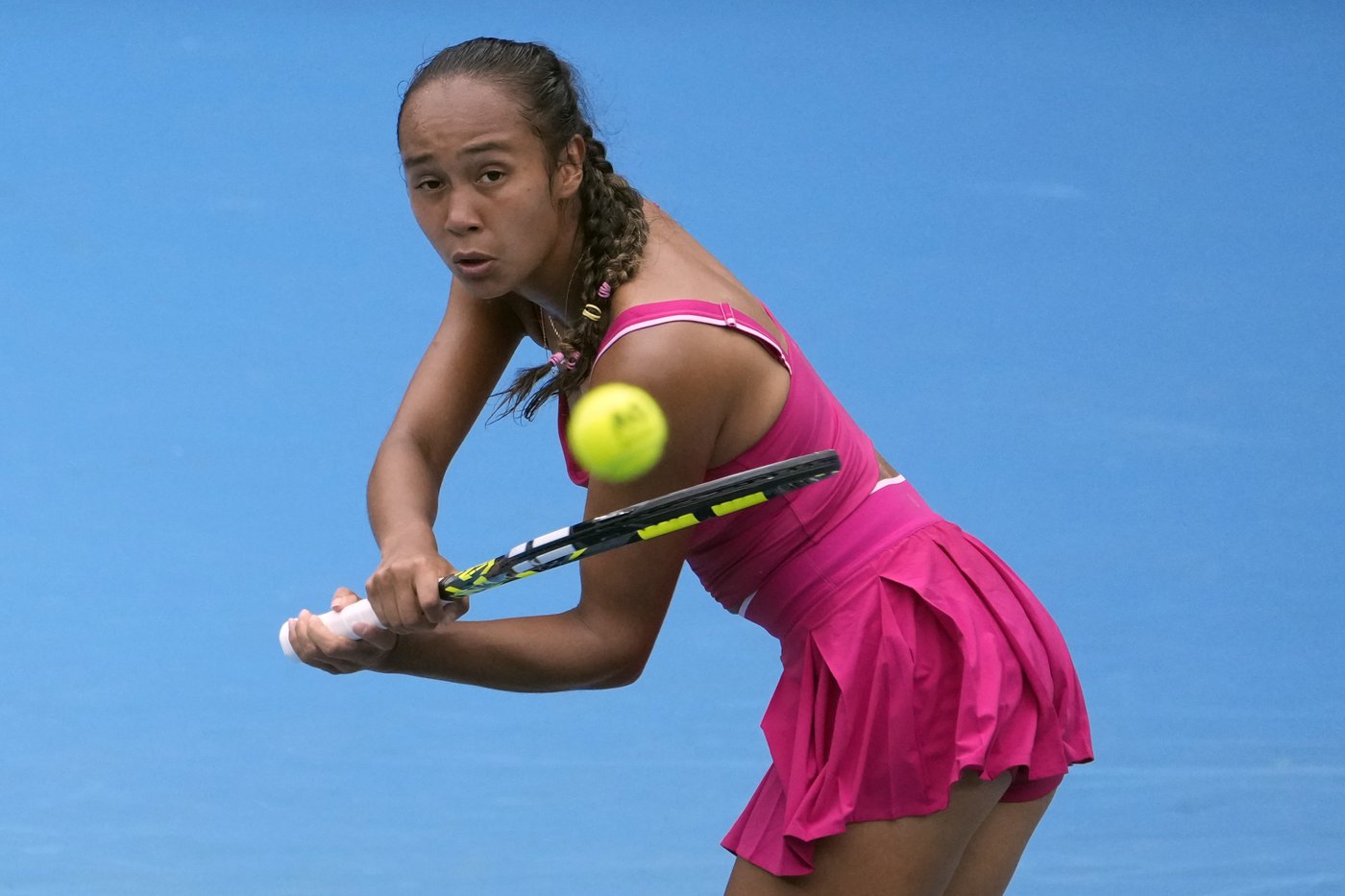 Australian Open: Olympic champ Zheng Qinwen starts her bid for another final on a rainy Day 1 | iNFOnews.ca Australian Open: Olympic champ Zheng Qinwen starts her bid for another final on a rainy Day 1 | iNFOnews.ca