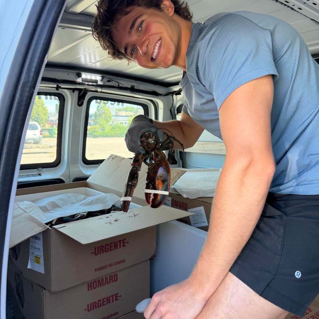 How a local entrepreneur satisfies Okanagan hunger for live Atlantic lobster | iNwine How a local entrepreneur satisfies Okanagan hunger for live Atlantic lobster | iNwine