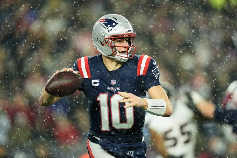 Maye throws 3 TD passes, Stroud has 4 INTs as Patriots top Texans 28-16 to advance to AFC title game | iNFOnews.ca