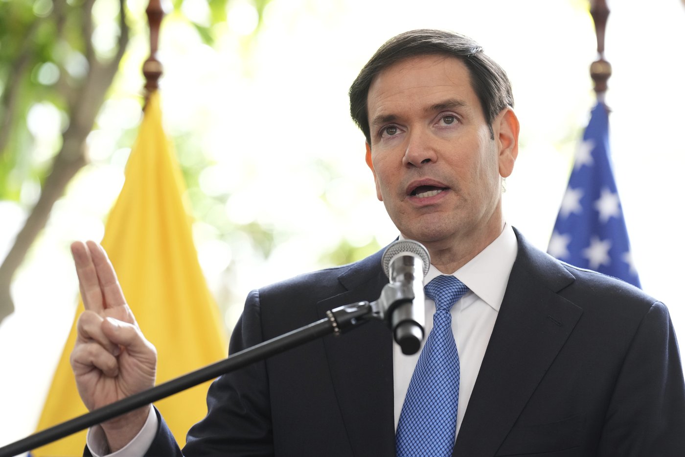 US upends its role as the high-seas drug police with a military strike on Venezuelan boat | iNFOnews.ca US upends its role as the high-seas drug police with a military strike on Venezuelan boat | iNFOnews.ca