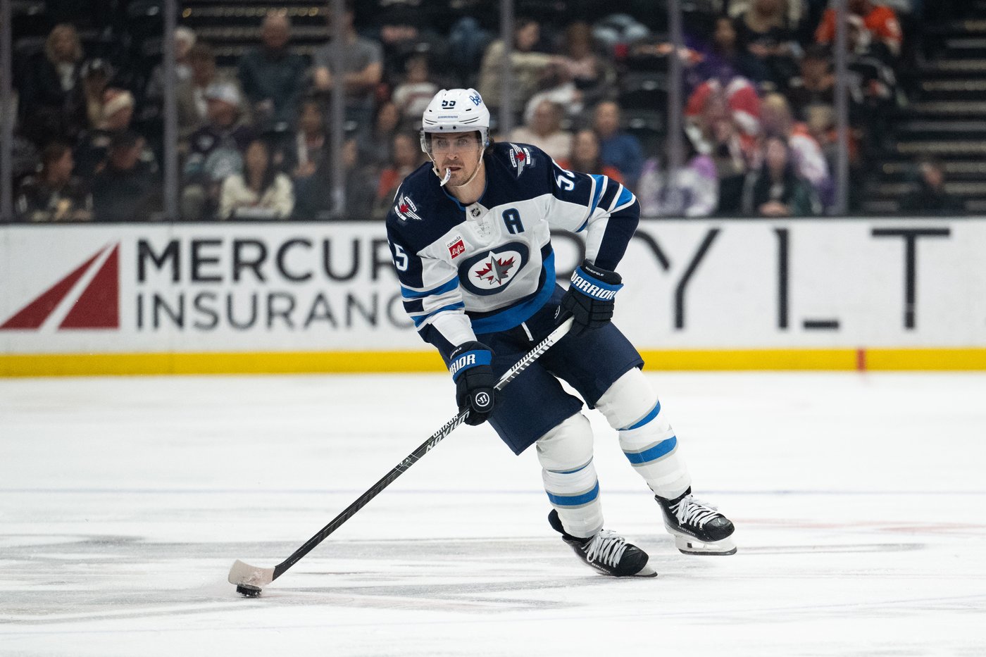 Winnipeg Jets centre Mark Scheifele named NHL first star of the week | iNFOnews.ca