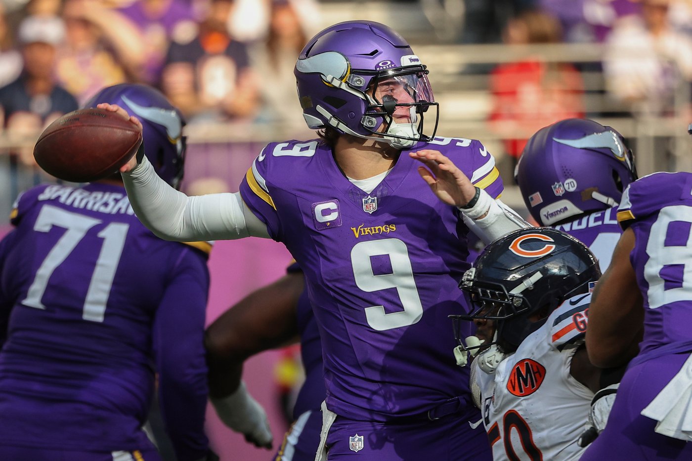 Vikings need 3rd straight win over Packers at Lambeau Field to boost their fading playoff hopes | iNFOnews.ca