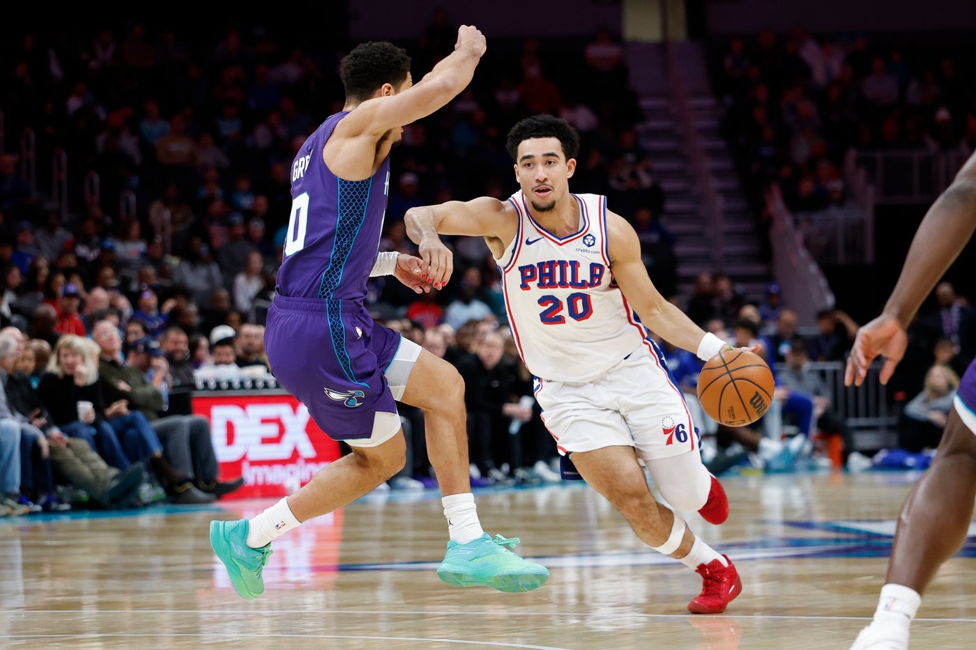 76ers send former promising prospect McCain to Thunder for 4 draft picks, including 1st-rounder | iNFOnews.ca