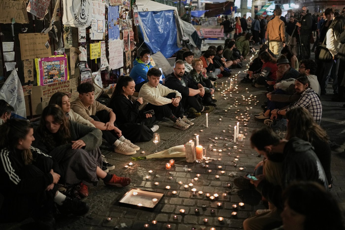 Maricarmen, the 87-year-old woman whose eviction shook Spain, has died in hospital | iNhome