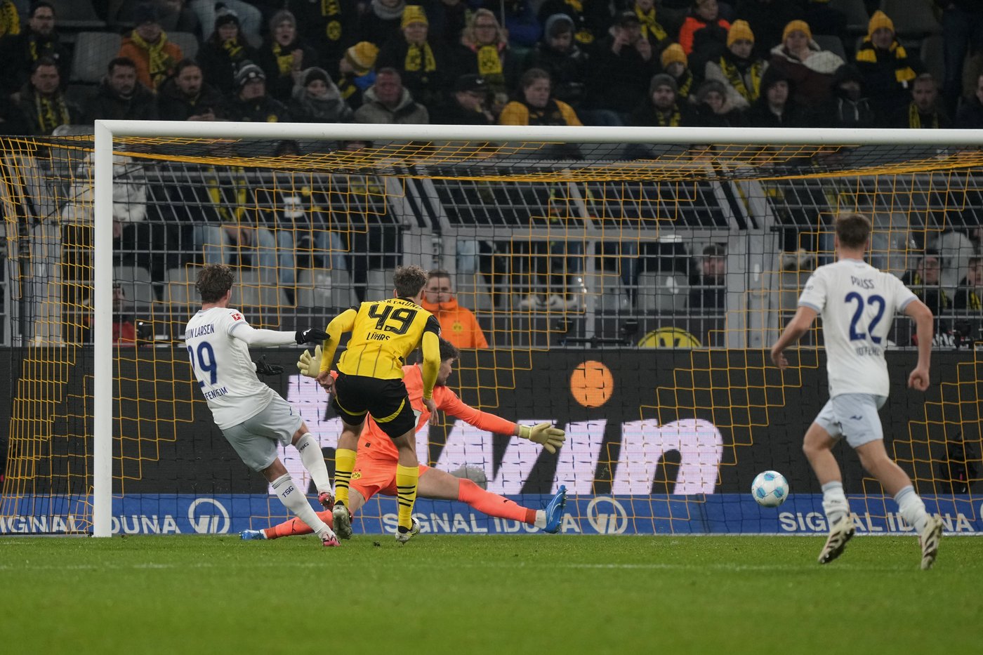 Bruun Larsen returns to deny Dortmund victory with a late goal for Hoffenheim | iNFOnews.ca