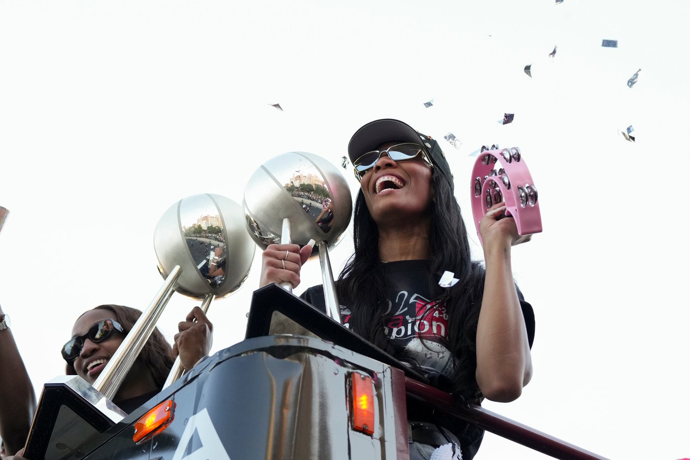 Adam Silver says he expects big raises for WNBA players in new CBA, and that they 'deserve it' | iNFOnews.ca Adam Silver says he expects big raises for WNBA players in new CBA, and that they 'deserve it' | iNFOnews.ca