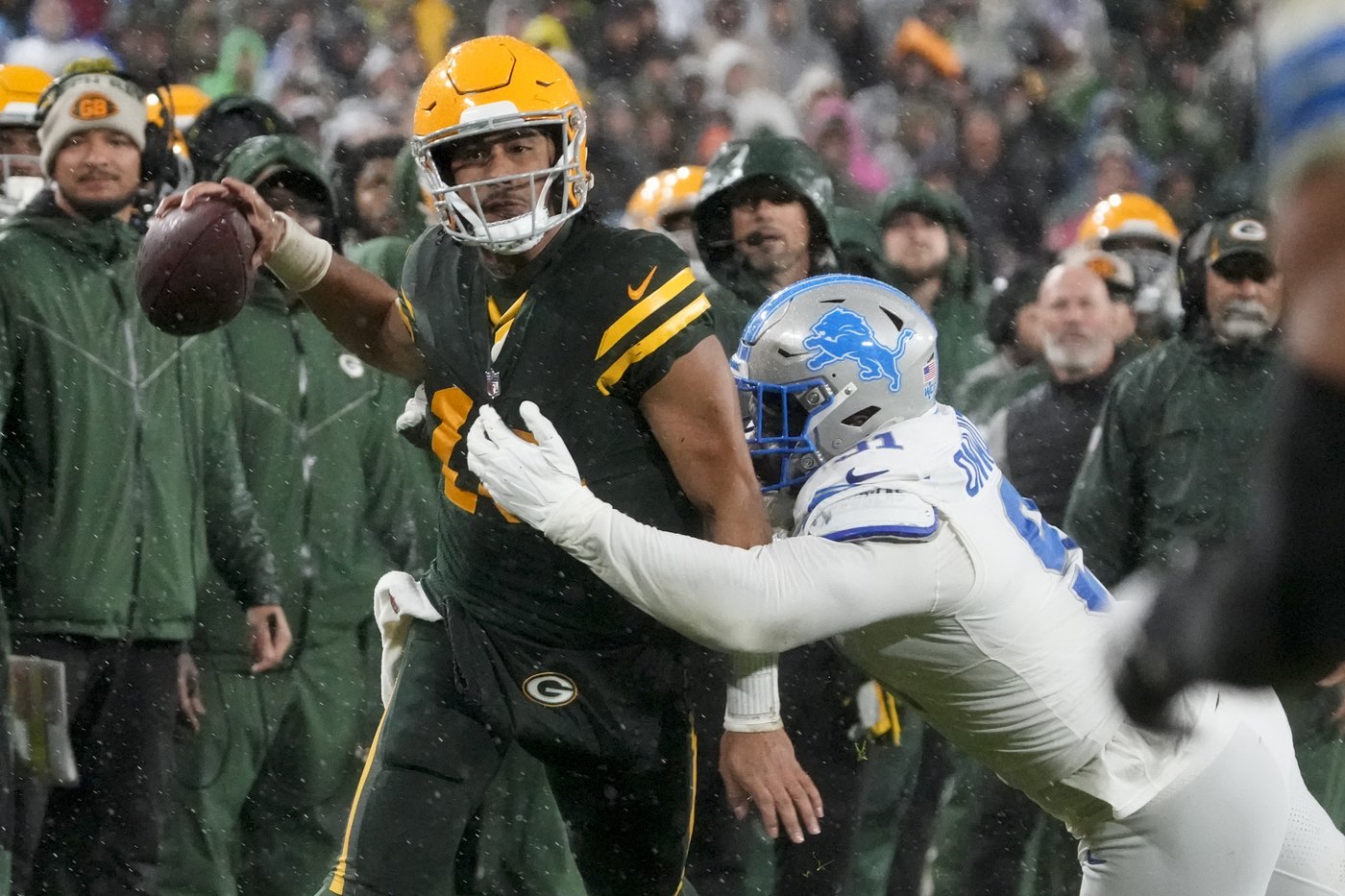 Packers QB Jordan Love plays through groin injury against Lions but throws critical pick-6 | iNFOnews.ca Packers QB Jordan Love plays through groin injury against Lions but throws critical pick-6 | iNFOnews.ca