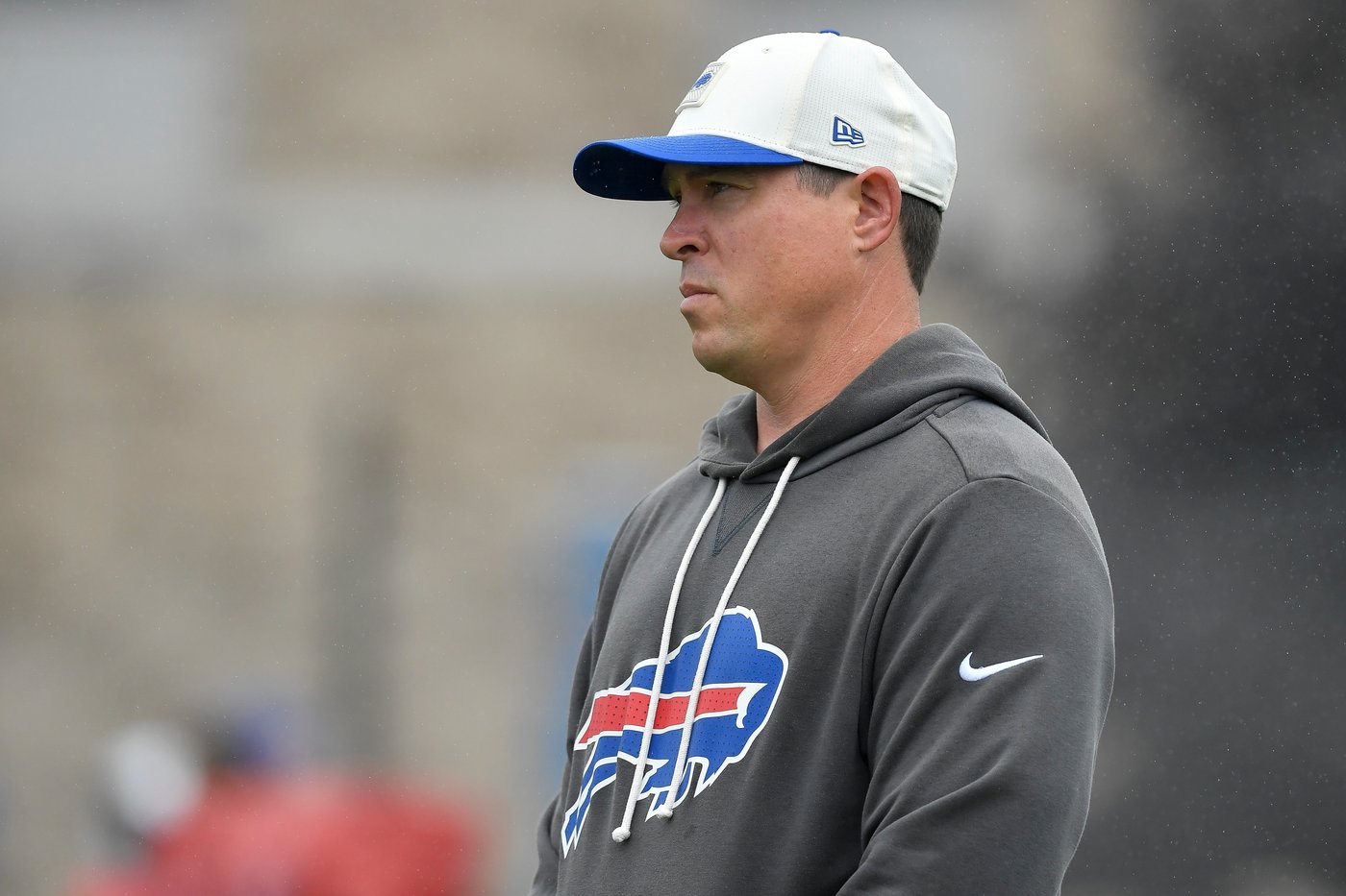 Jim Leonhard bringing aggressive approach in transforming the Buffalo Bills defense | iNFOnews.ca Jim Leonhard bringing aggressive approach in transforming the Buffalo Bills defense | iNFOnews.ca