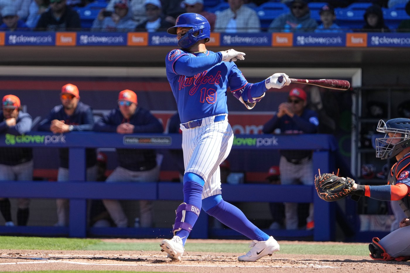 AP study: MLB average salary hits a record $5.34M as the Mets lead spending again | iNFOnews.ca