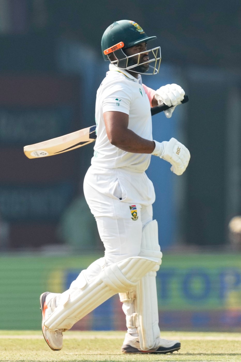 India in trouble on 27-2 at Day 4 stumps after South Africa sets imposing 549-run target in 2nd test | iNFOnews.ca