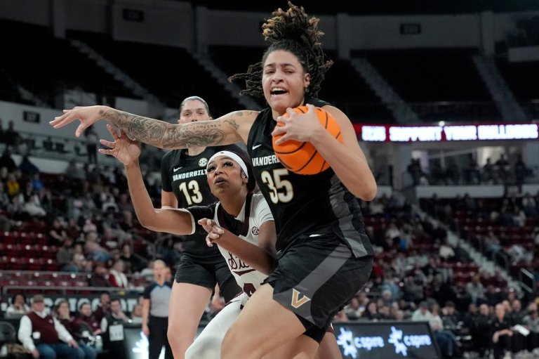 Blakes scores 38 points, No. 5 Vanderbilt beats Mississippi State for first 18-0 start | iNFOnews.ca