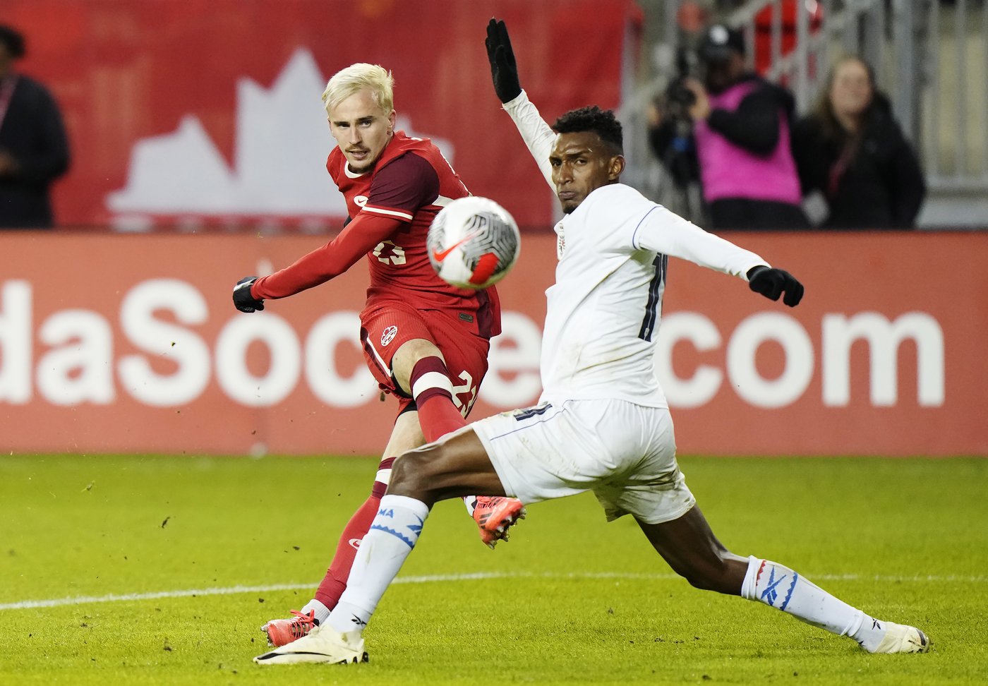 Canadian international Liam Millar to miss rest of season with knee injury | iNFOnews.ca Canadian international Liam Millar to miss rest of season with knee injury | iNFOnews.ca