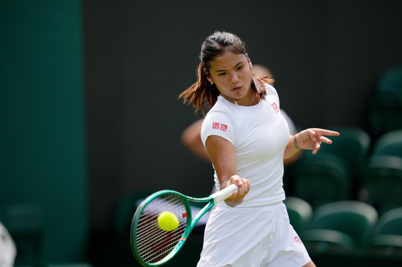 Emma Raducanu withdraws from Wimbledon on eve of opening match because of stress fracture | iNFOnews.ca Emma Raducanu withdraws from Wimbledon on eve of opening match because of stress fracture | iNFOnews.ca