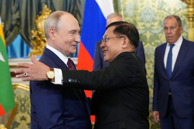 Putin hosts Myanmar's leader for talks on deepening their relationship | iNFOnews.ca
