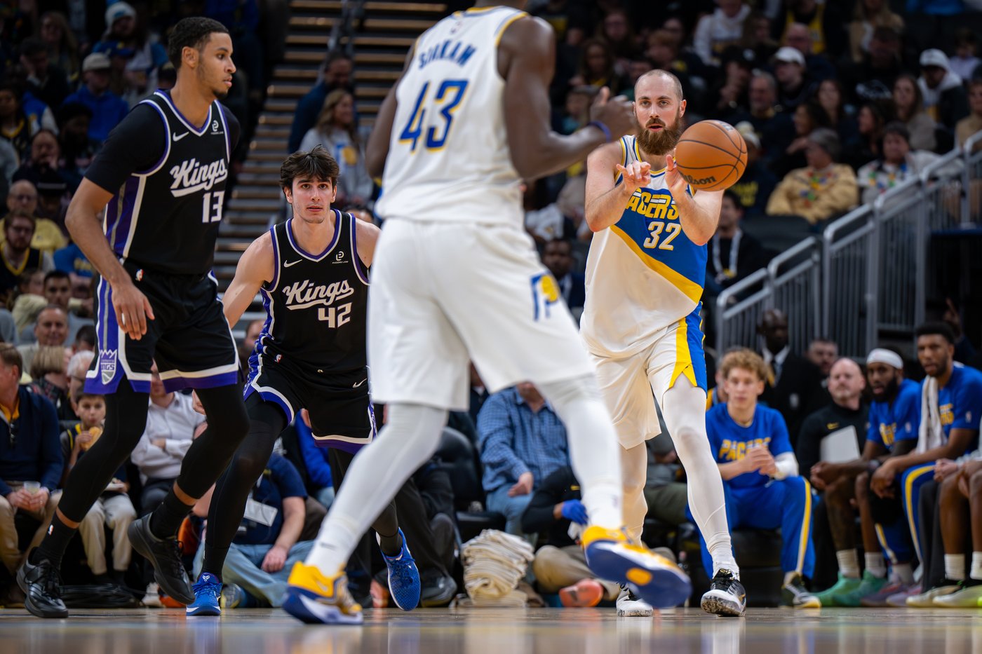 Andrew Nembhard sparks the Pacers to a 116-105 victory over the Kings | iNFOnews.ca