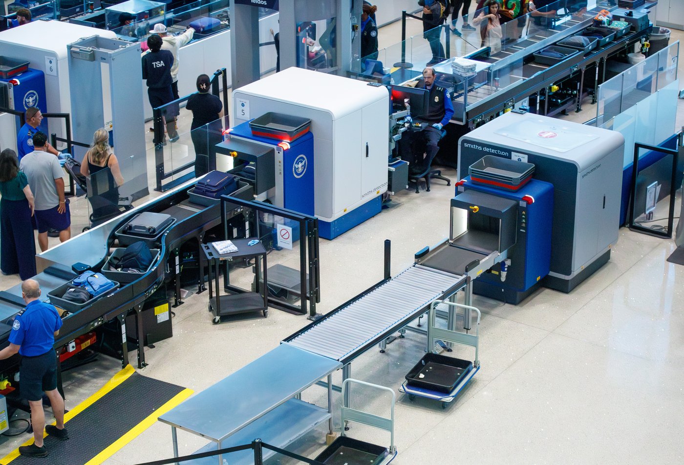 Photos show ICE agents at US airports where the partial government shutdown triggered delays | iNFOnews.ca