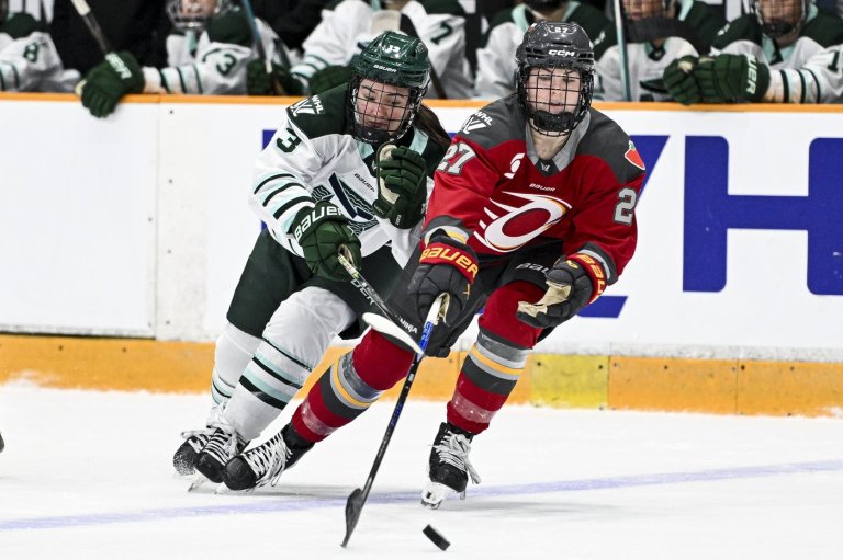 Brandt scores shootout winner as PWHL-leading Fleet defeat Charge 3-2 | iNFOnews.ca