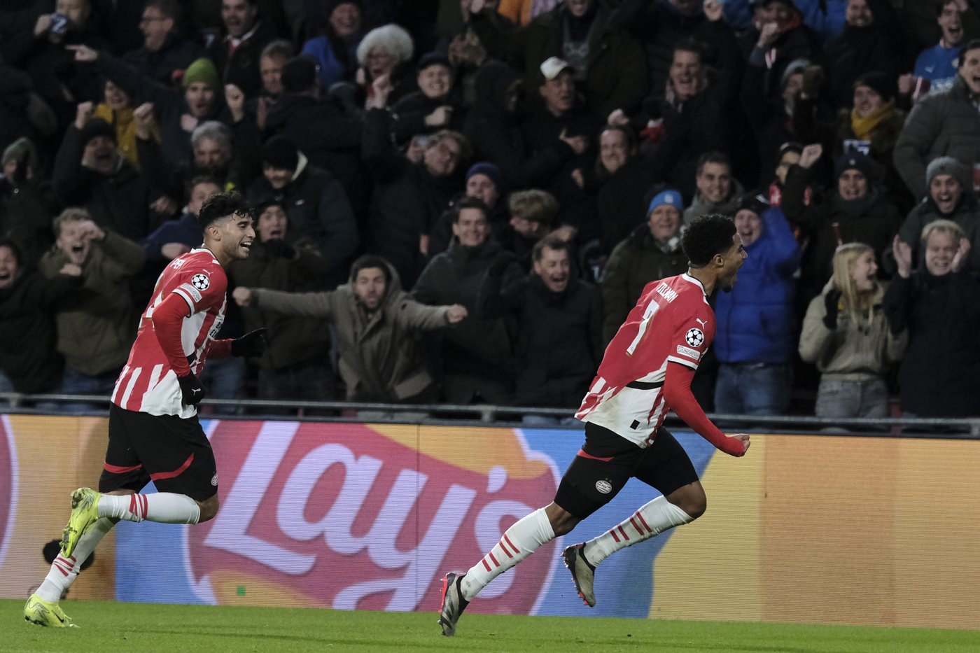 Late goals by US stars are a Champions League thanksgiving for PSV Eindhoven | iNFOnews.ca