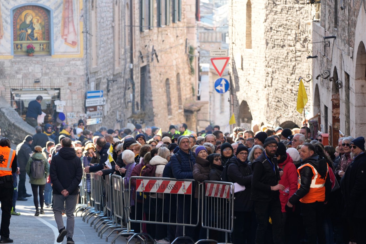 Photos from Assisi as the bones of St. Francis go on display | iNFOnews.ca