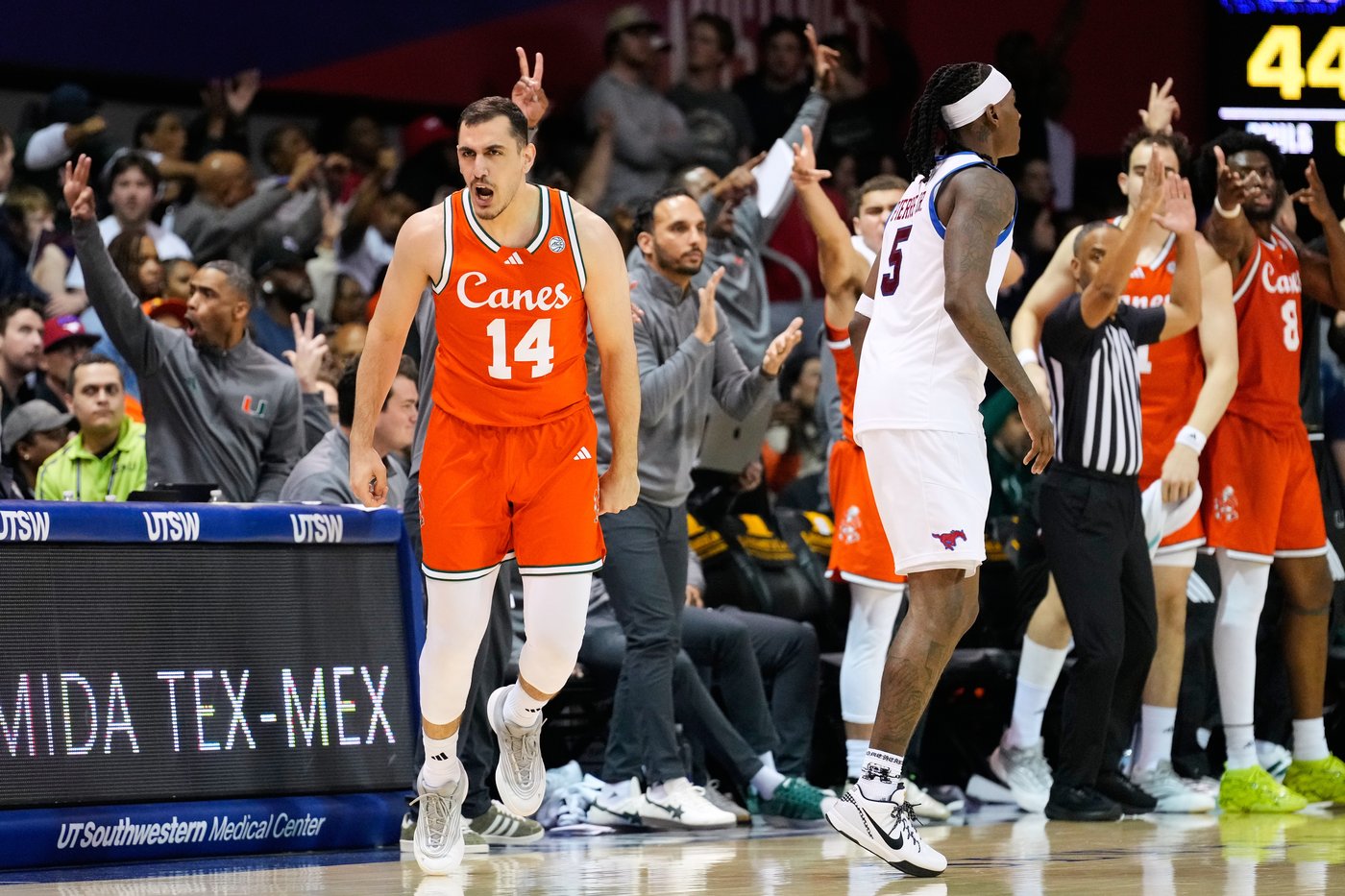 No. 22 Miami's 24 wins in Jai Lucas' head coaching debut match its most ever in a regular season | iNFOnews.ca