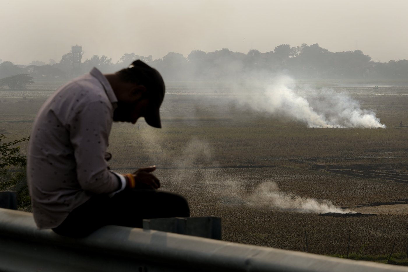 India's capital chokes as air pollution levels hit 50 times the safe limit | iNFOnews.ca India's capital chokes as air pollution levels hit 50 times the safe limit | iNFOnews.ca