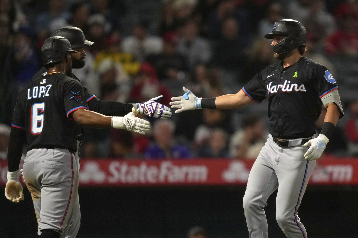 Norby's 3-run homer helps Marlins win 6-2, ending Angels' 8-game win streak | iNFOnews.ca