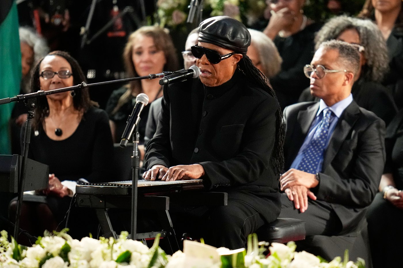 People pay their respects to the late Rev. Jesse Jackson, in photos | iNFOnews.ca