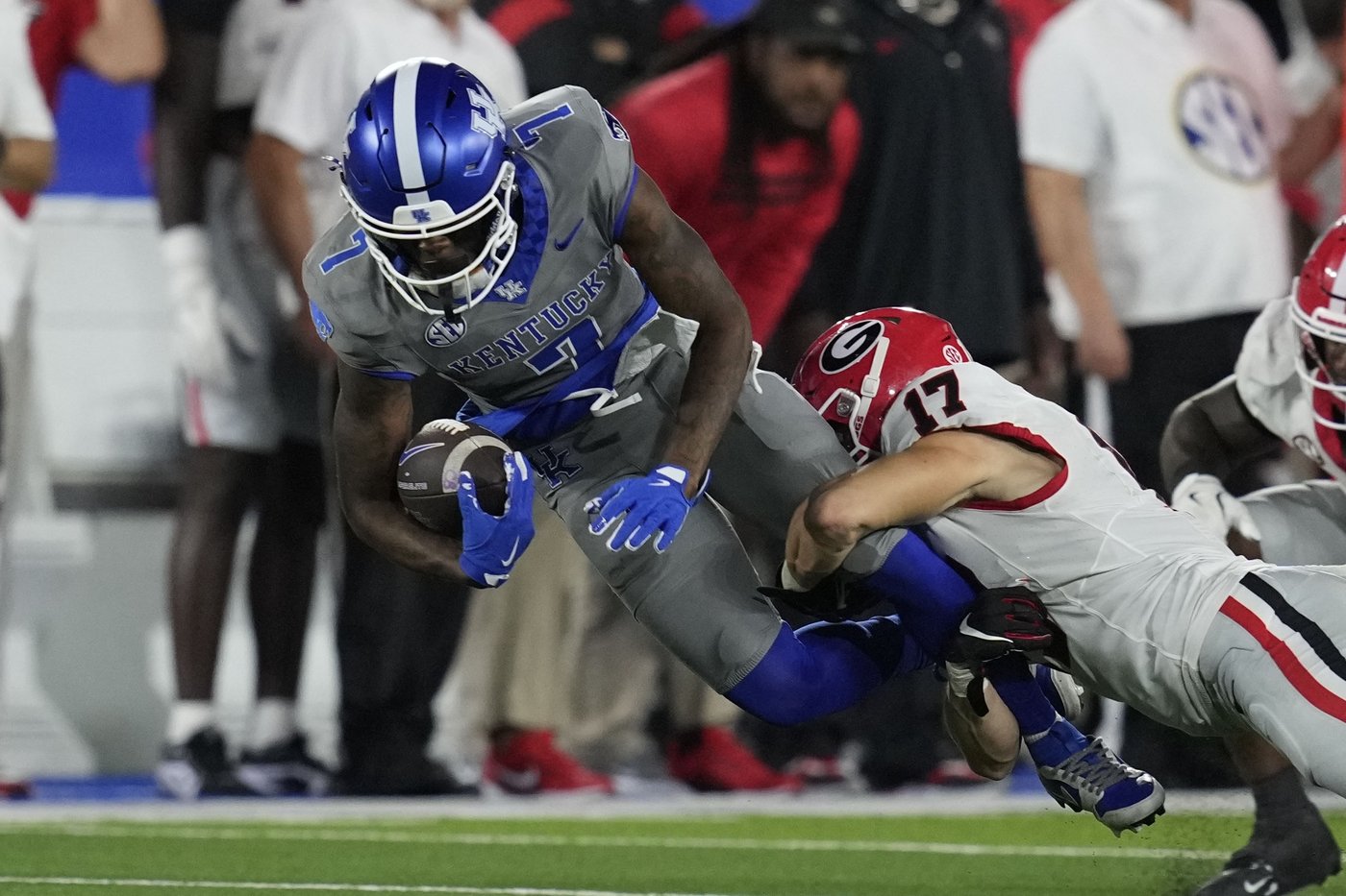 Kentucky hosts Ohio in non-conference play, seeking touchdowns and a victory to halt two-game slide | iNFOnews.ca