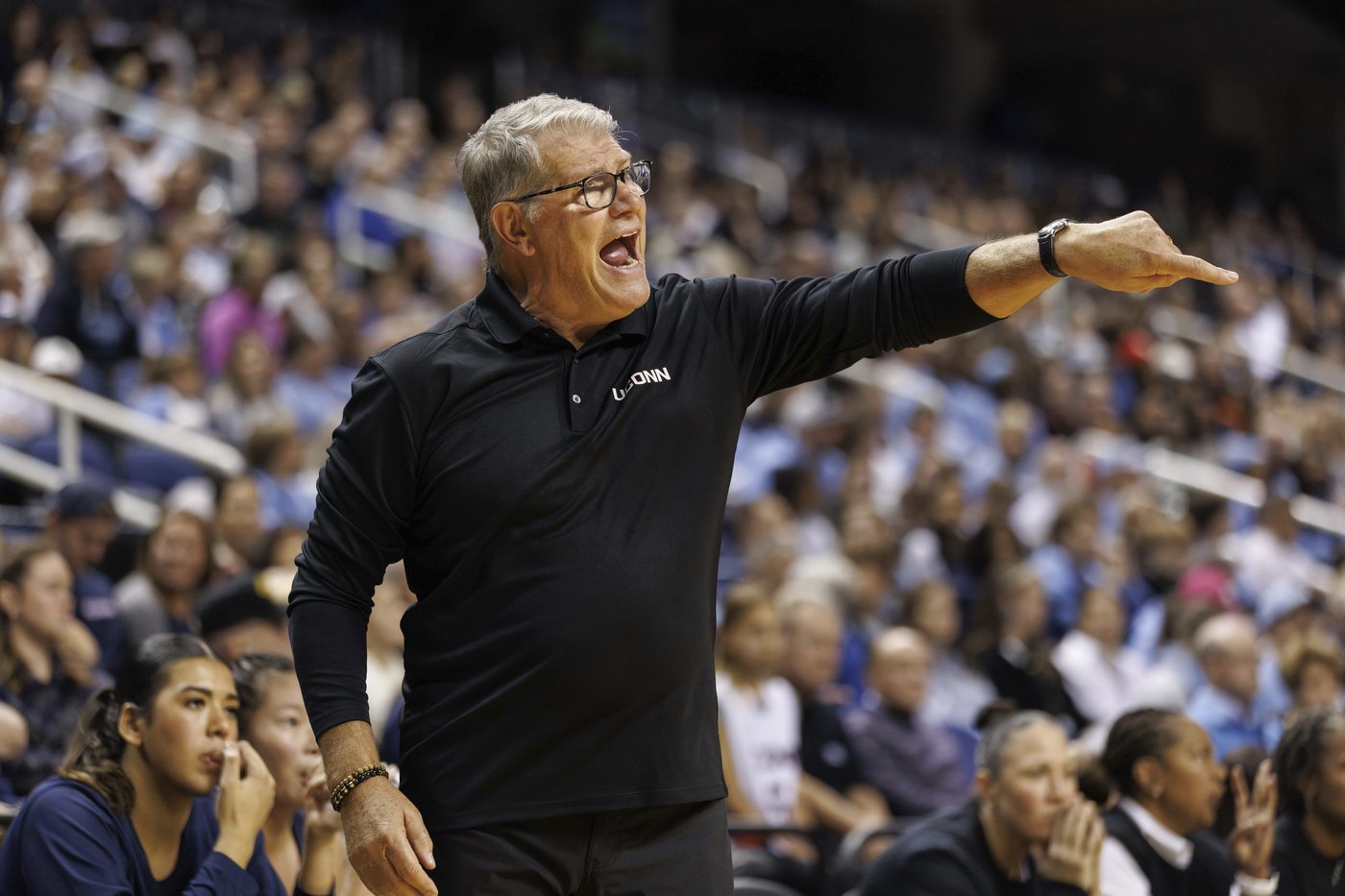 Big week in women's basketball ahead with chance at wins record and pair of top 6 showdowns | iNFOnews.ca Big week in women's basketball ahead with chance at wins record and pair of top 6 showdowns | iNFOnews.ca
