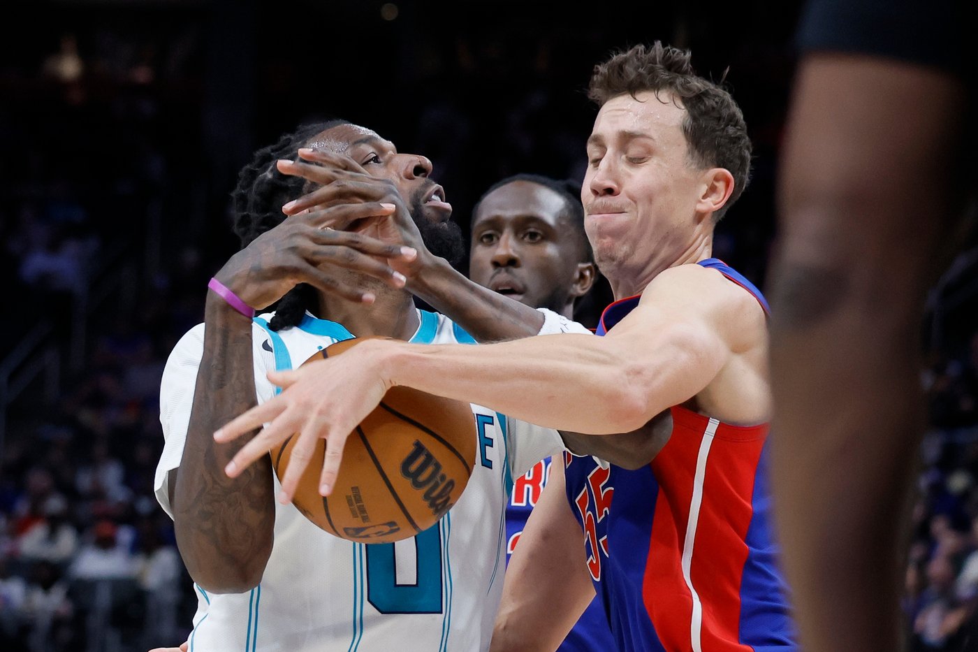 Cade Cunningham scores 30 points to help the Pistons hold off the Hornets, 97-89 | iNFOnews.ca