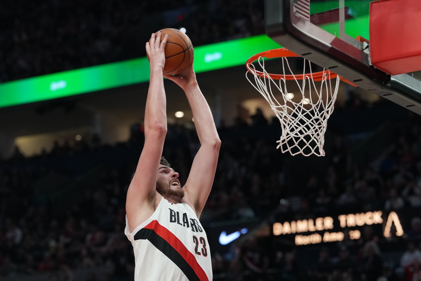 Avdija erupts for 35 as Trail Blazers pull away from Clippers | iNFOnews.ca