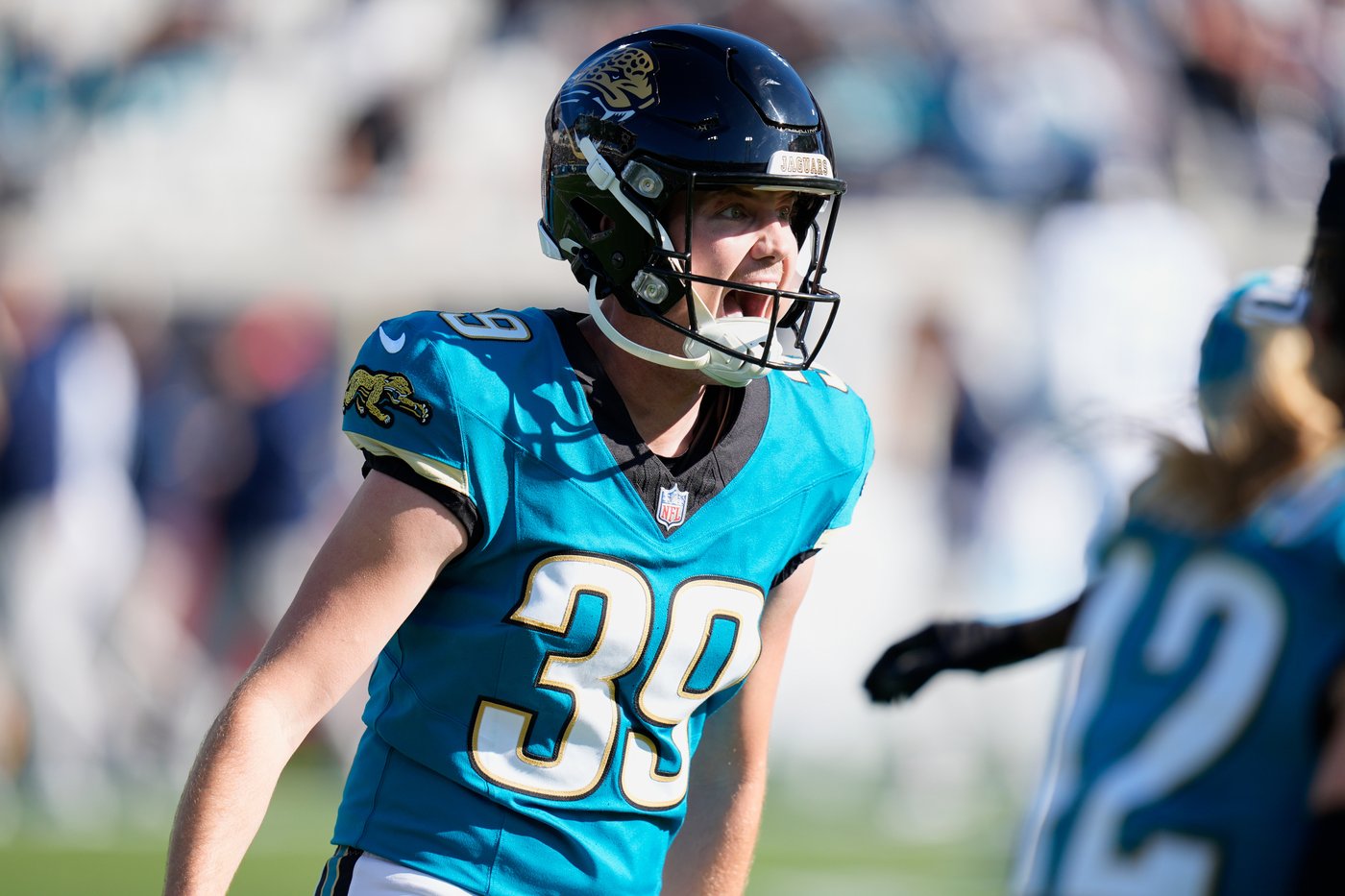Streaking Jaguars clinch AFC South title with a 41-7 drubbing of Titans | iNFOnews.ca Streaking Jaguars clinch AFC South title with a 41-7 drubbing of Titans | iNFOnews.ca