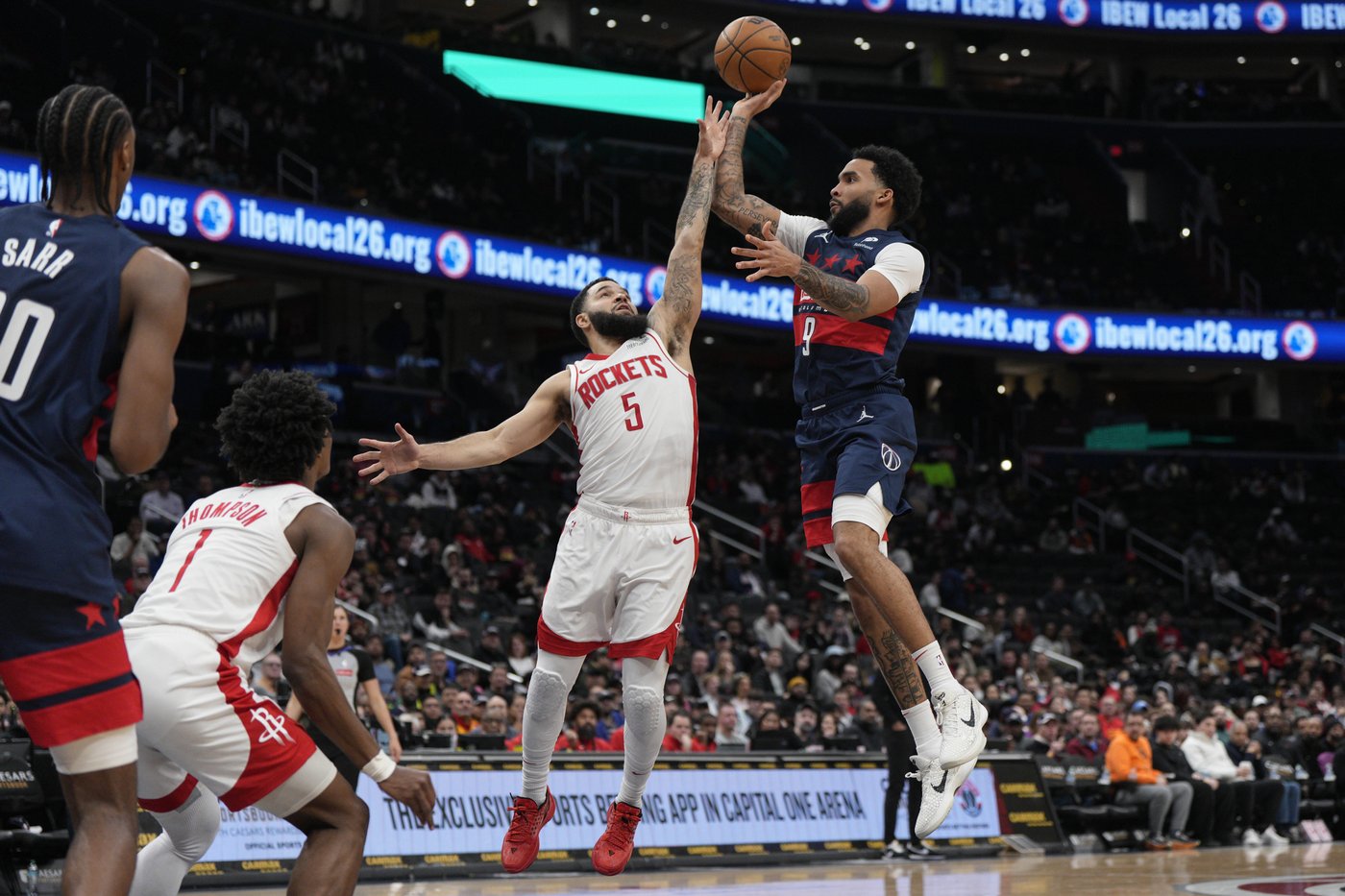 Rockets down Wizards 135-112 | iNFOnews.ca