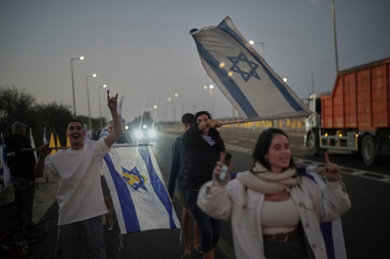 The Latest: Israel prepares to welcome home hostages from Gaza | iNFOnews.ca
