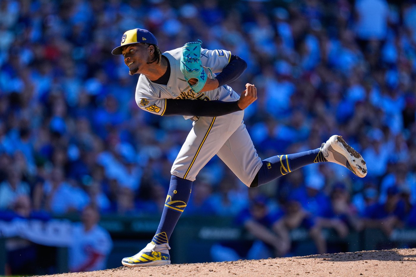Brice Turang hits a 2-run homer as Brewers widen NL Central lead over Cubs with 4-1 win | iNFOnews.ca Brice Turang hits a 2-run homer as Brewers widen NL Central lead over Cubs with 4-1 win | iNFOnews.ca