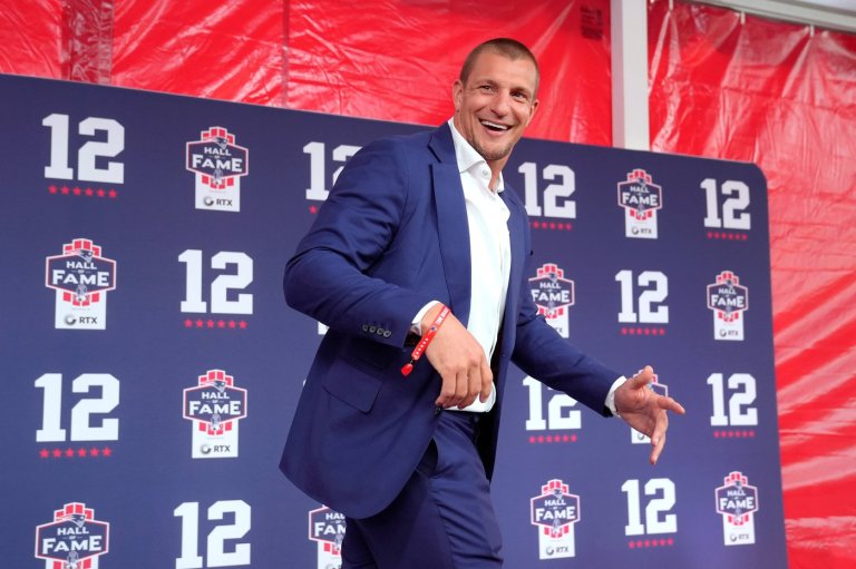 Rob Gronkowski says decision to sign 1-day contract and retire as a Patriot was a 'no-brainer' | iNFOnews.ca