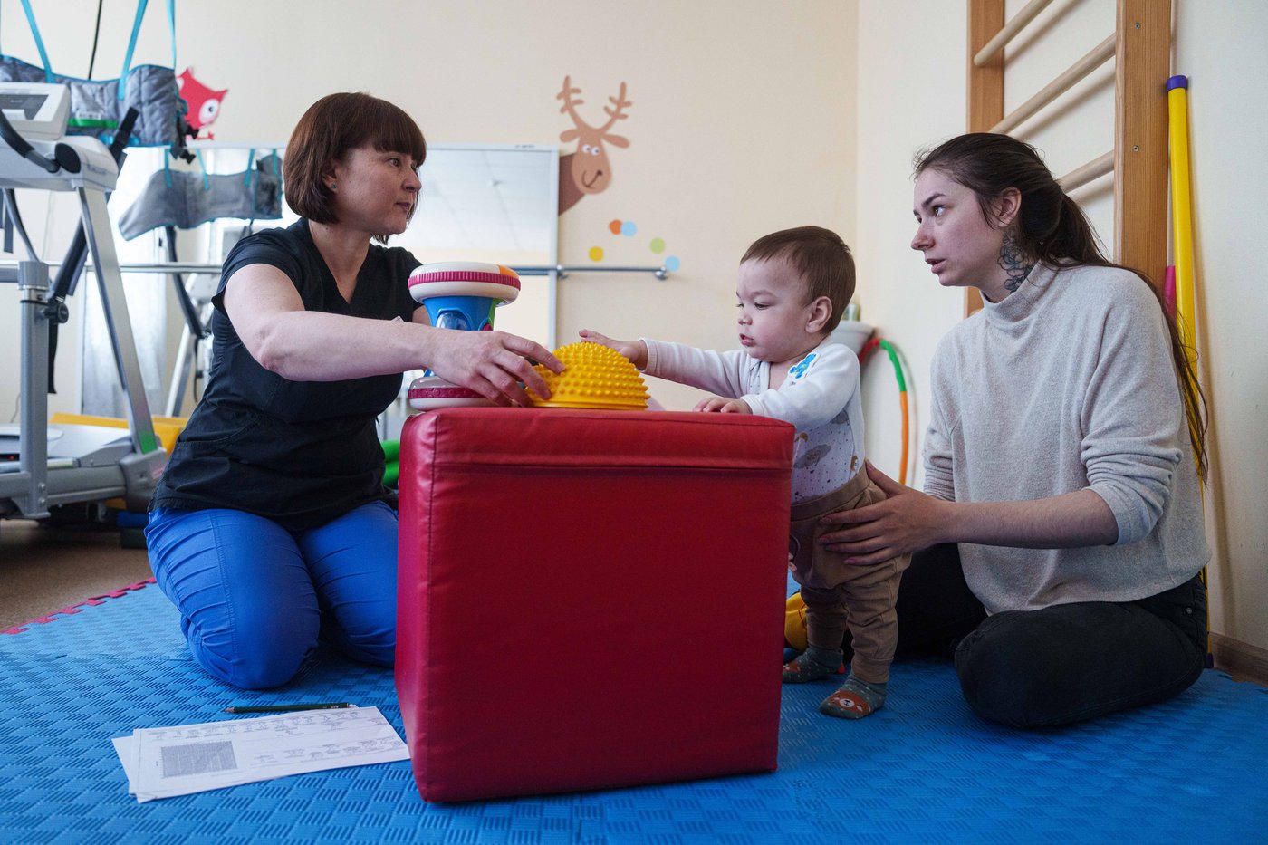 Ukrainian mothers see a rising number of complications with their pregnancies, in photos | iNFOnews.ca