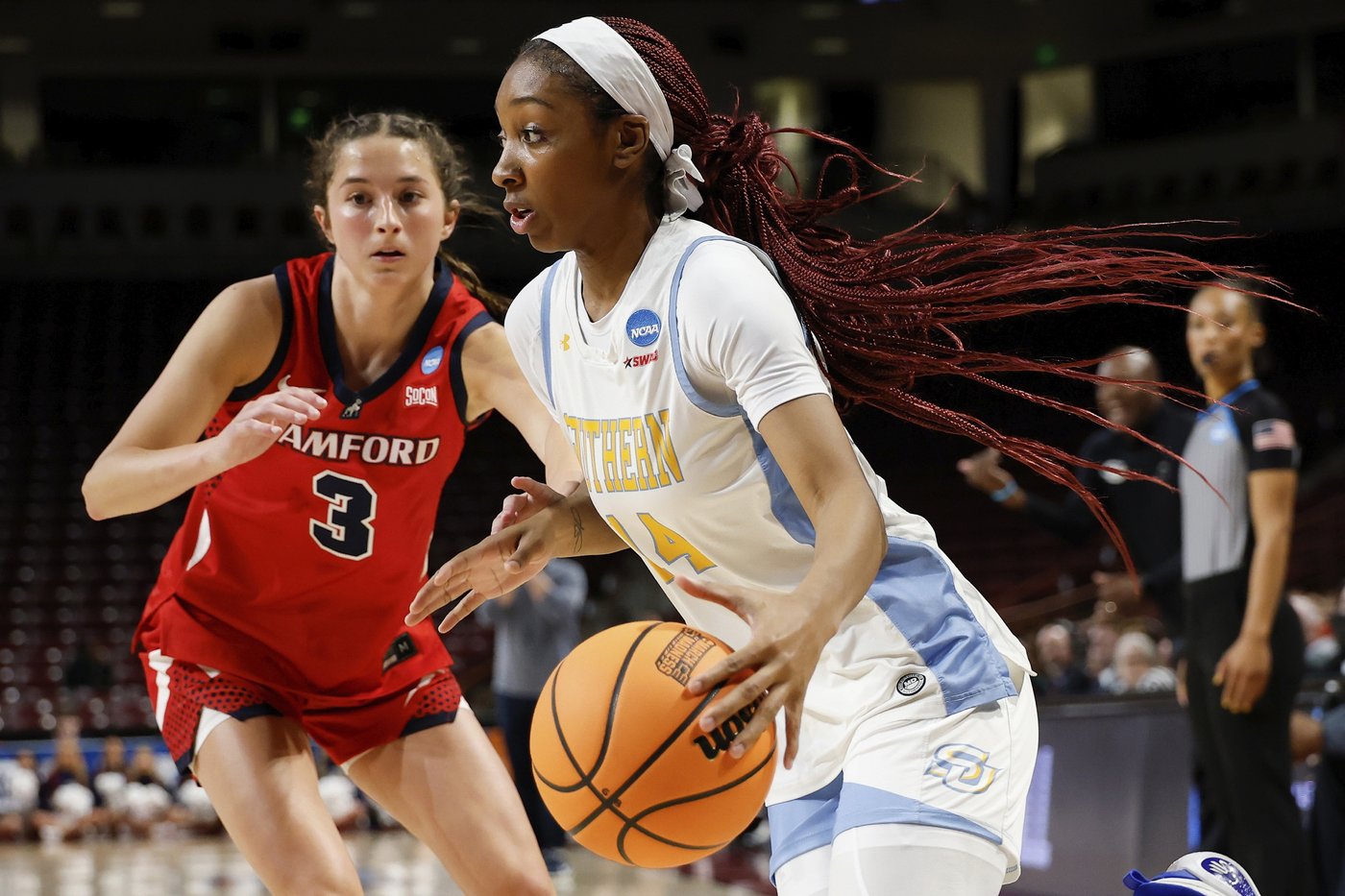 Southern closes on a 14-2 run to beat Samford in the women's First Four | iNFOnews.ca
