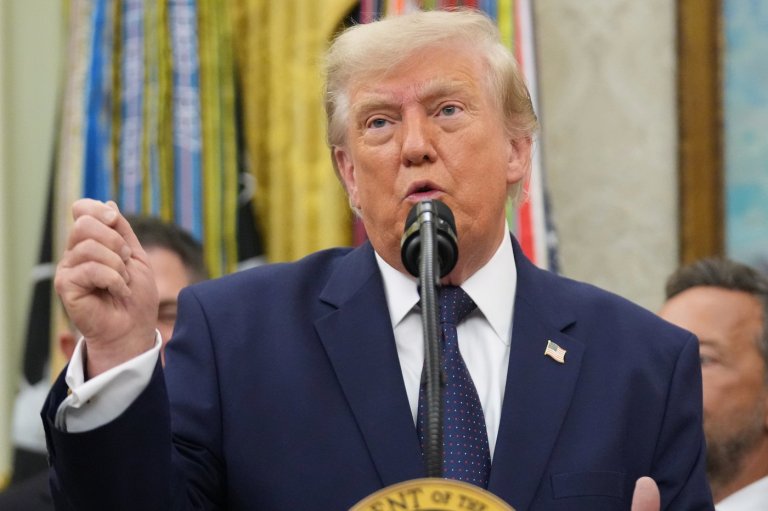 Trump says World Cup referee's red card call was 'horrible' but insists he left outcome to FIFA | iNFOnews.ca