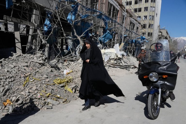 Photos show rubble and mourning in Iran's capital after US and Israeli airstrikes | iNFOnews.ca