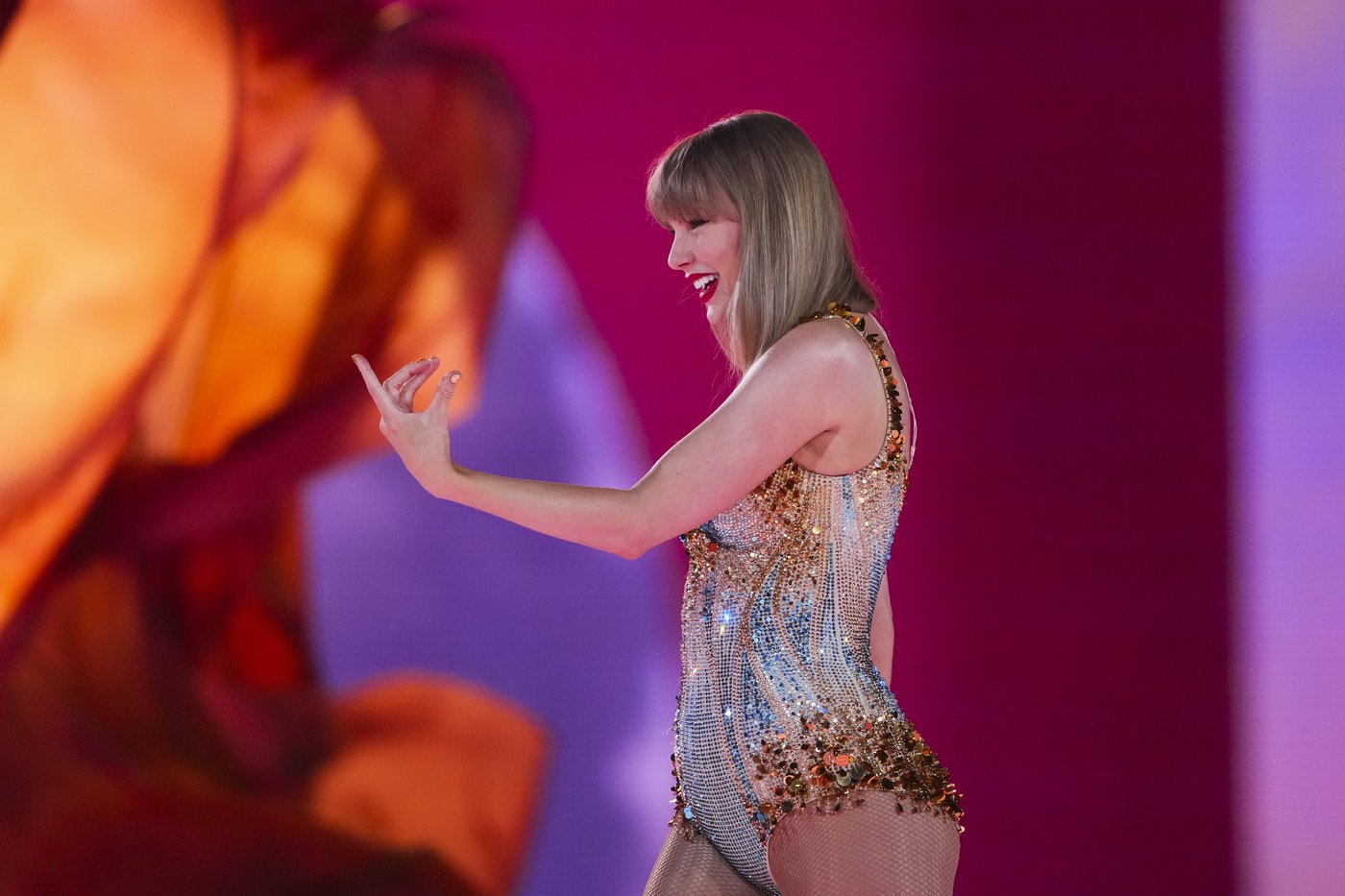 PHOTO COLLECTION: Taylor Swift "The Eras Tour" | iNFOnews.ca